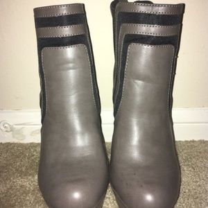 Covina Ankle Platform Bootie Stilettos